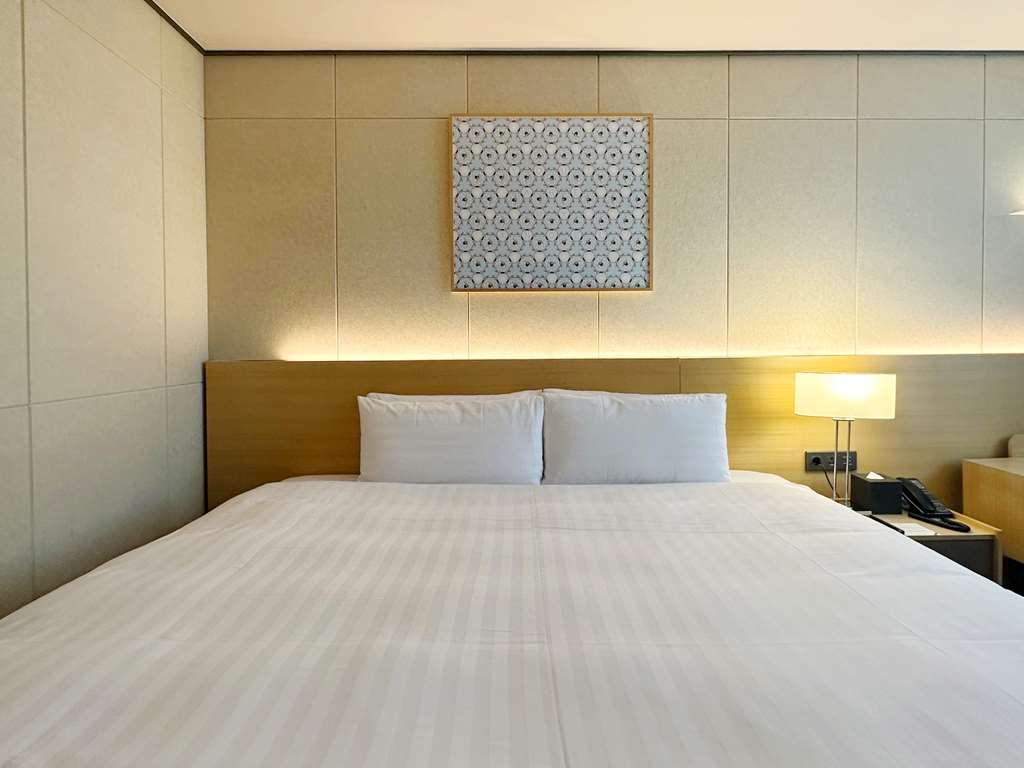 Orakai Cheonggyesan Hotel, BW Premier Collection ソウル特別市 部屋 写真